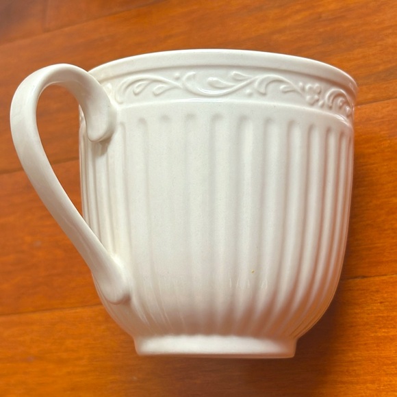 ( 3 ) MIKASA ITALIAN COUNTRYSIDE TEA / ESPRESSO CUPS | LIKE NEW / UNUSED - Picture 2 of 5